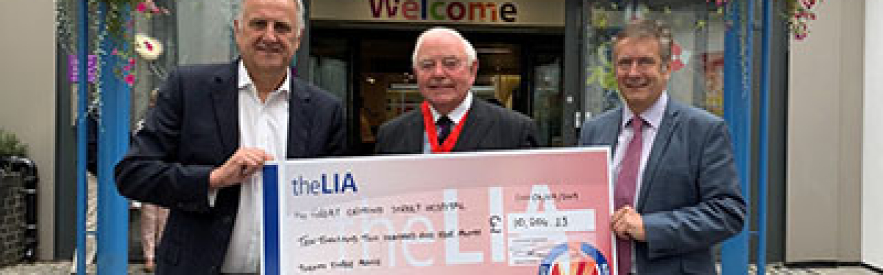 Full width banner LIA Charity Ball and GOSH 3320x1000px