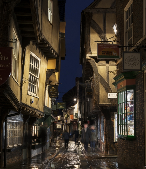 The Shambles Grid Half width Tall Main image 1148x1328px