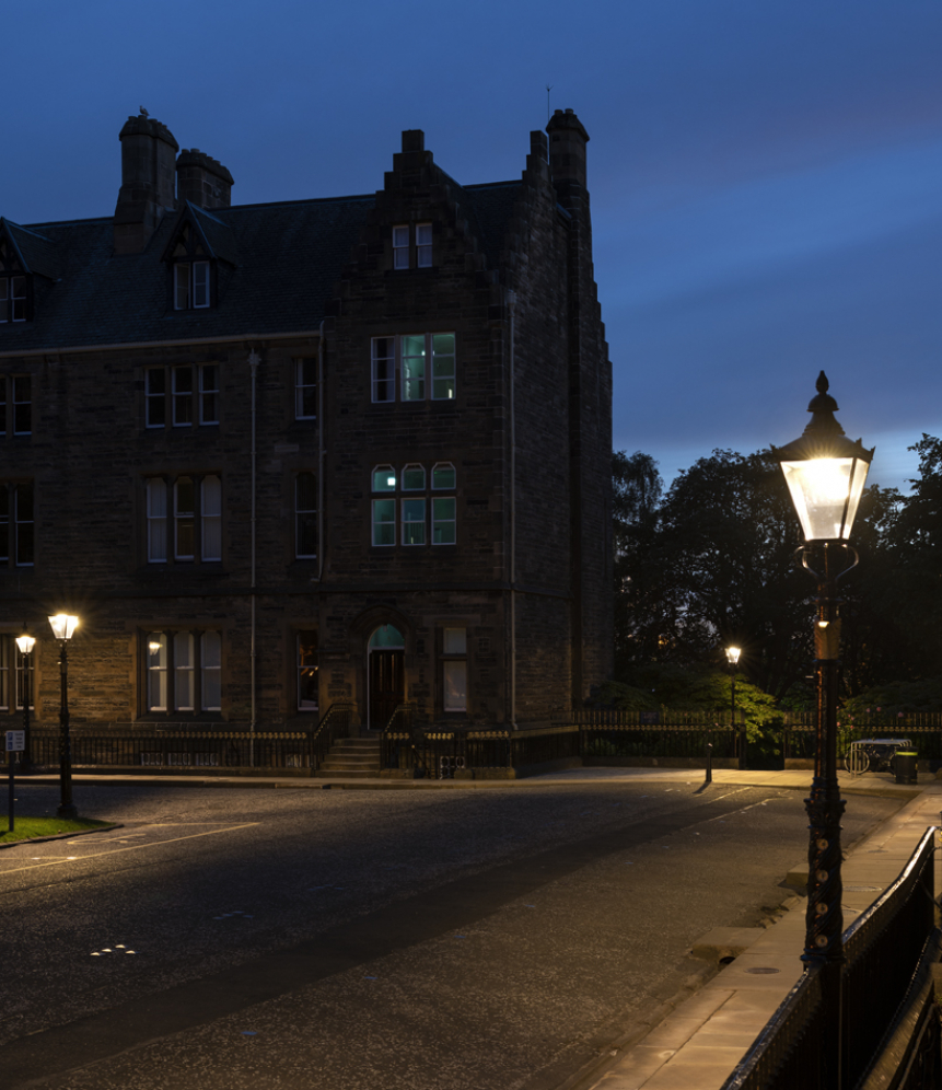 Glasgow Uni project Grid Half width Standard Main image 1148x948px4