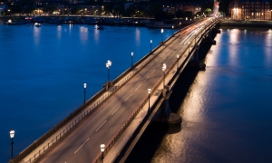 Battersea Bridge Hero banner 4000x2400px