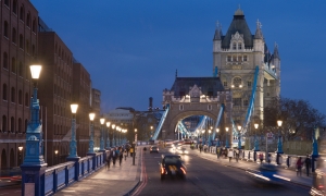 Tower Bridge Hero banner 4000x2000px