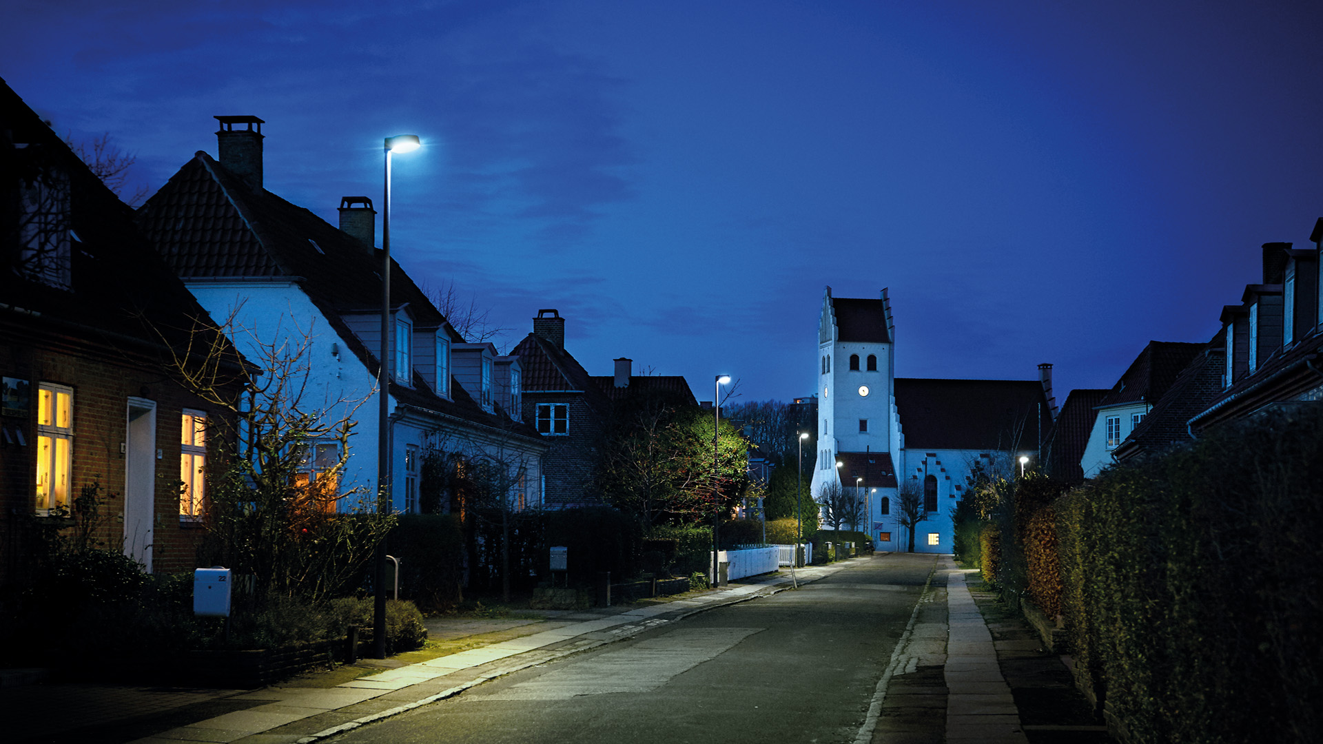 Nyx 330 Decorative Street Lighting Location image 1920x1080px Alt3